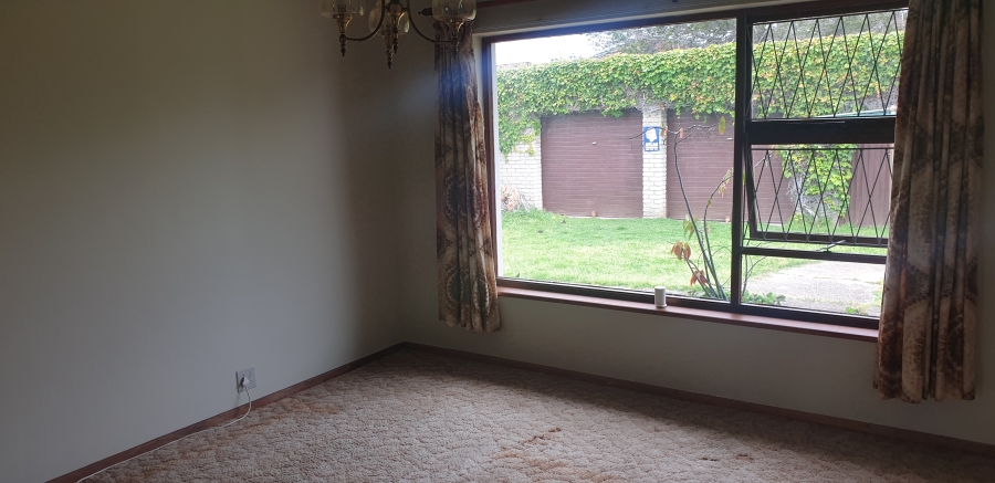 To Let 3 Bedroom Property for Rent in Walmer Downs Eastern Cape